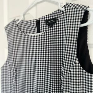 SALE!!! NWT Tahari Women’s White | Black Plaid Sleeveless Sheath Dress Size 8